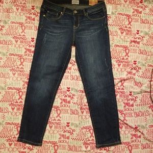 Juniors Aeropostale cropped jeggings